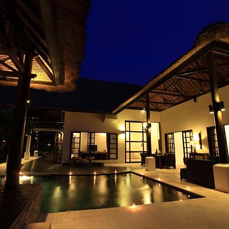 Villa Baruna Banjar  Luaran gambar