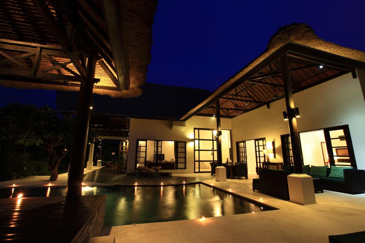 Villa Baruna Banjar  Luaran gambar