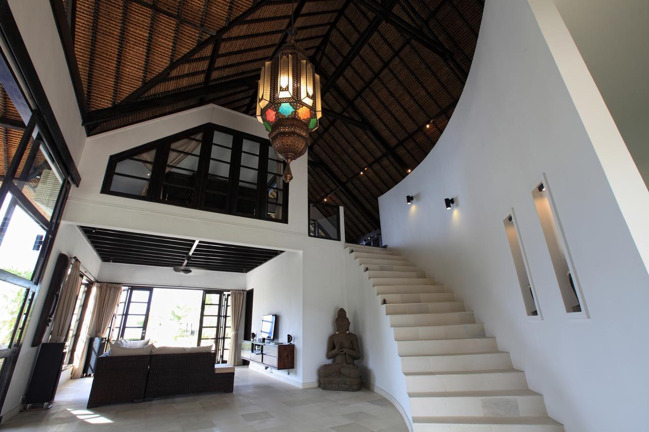 Villa Baruna Banjar  Luaran gambar